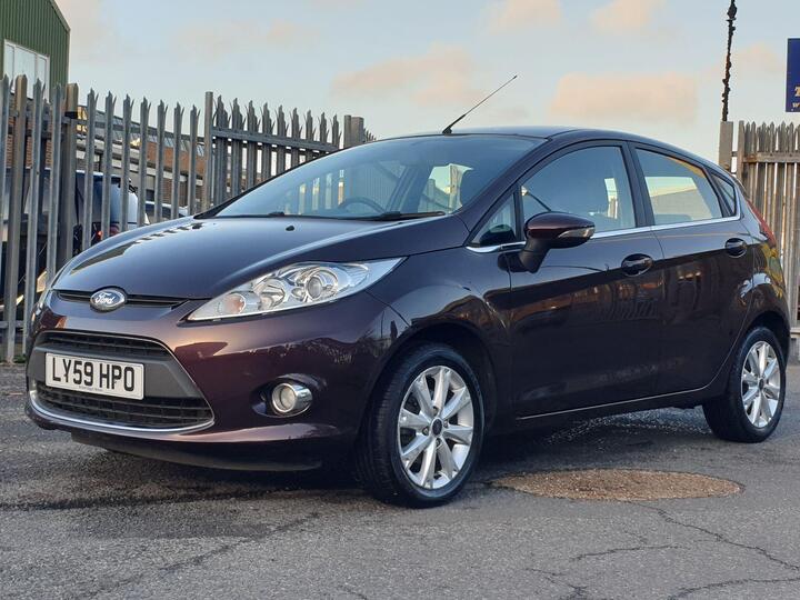 Ford Fiesta 1.25 Zetec 5dr Ford Fiesta 1.25 Zetec 5dr