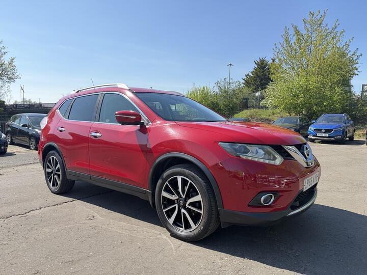 Nissan X-TRAIL 1.6 DCi Tekna XTRON Euro 6 (s/s) 5dr Nissan X-TRAIL 1.6 DCi Tekna XTRON Euro 6 (s/s) 5dr