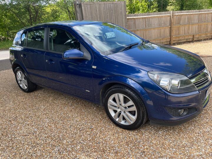 Vauxhall Astra 1.6i 16v SXi 5dr
