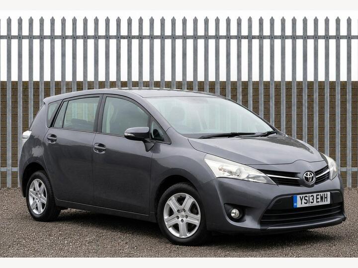 Toyota Verso 1.6 V-Matic Active Euro 5 5dr (7 Seat)