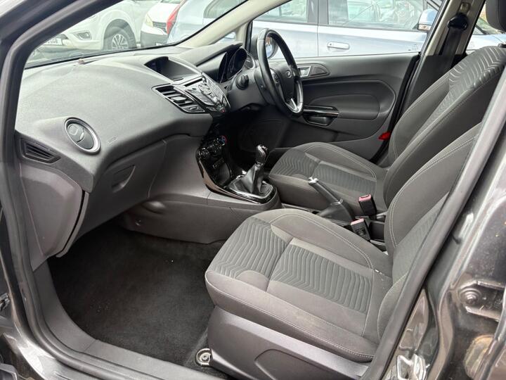 Ford Fiesta 1.0T EcoBoost Zetec Euro 6 (s/s) 5dr