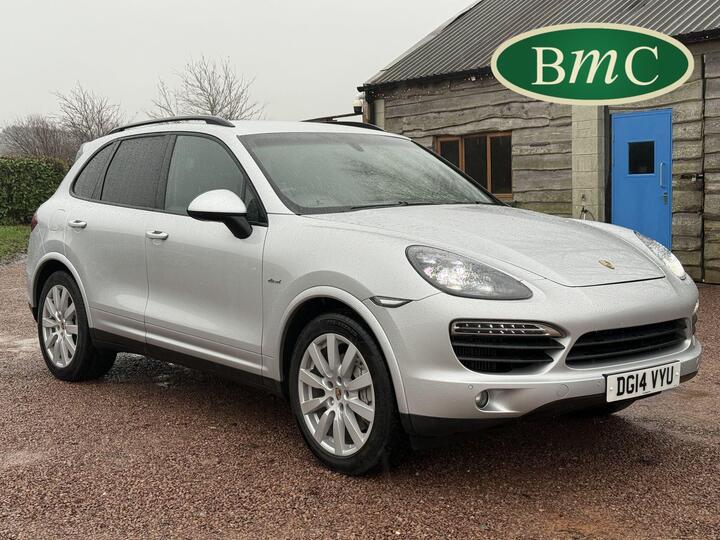 Porsche Cayenne 4.2 TD V8 S TiptronicS 4WD Euro 5 (s/s) 5dr Porsche Cayenne 4.2 TD V8 S TiptronicS 4WD Euro 5 (s/s) 5dr