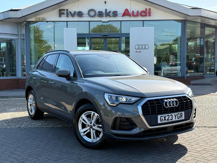 Audi Q3 2.0 TDI 35 Technik S Tronic Euro 6 (s/s) 5dr