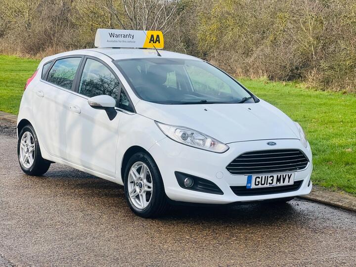 Ford Fiesta 1.25 Zetec Euro 5 5dr Ford Fiesta 1.25 Zetec Euro 5 5dr