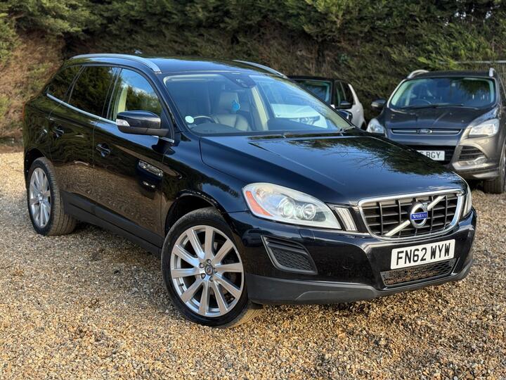 Volvo XC60 2.4 D5 SE Lux Nav Geartronic AWD Euro 5 5dr