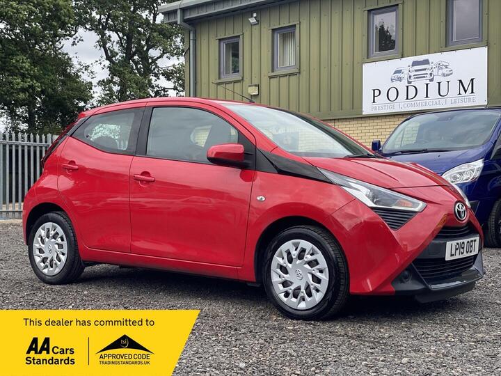 Toyota AYGO 1.0 VVT-i X-play Euro 6 5dr