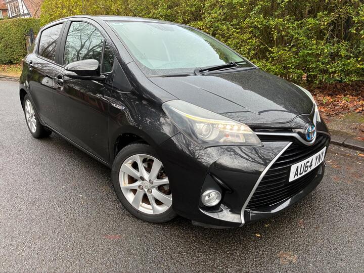 Toyota Yaris 1.5 VVT-h Excel E-CVT Euro 6 5dr (15in Alloy) Toyota Yaris 1.5 VVT-h Excel E-CVT Euro 6 5dr (15in Alloy)