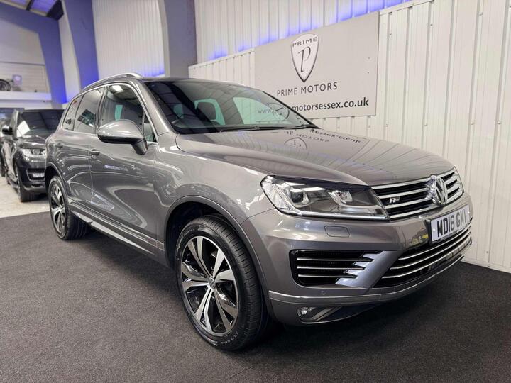 Volkswagen TOUAREG 3.0 TDI V6 BlueMotion Tech R-Line Tiptronic 4WD Euro 6 (s/s) 5dr
