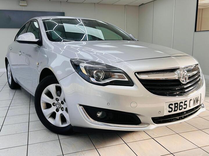 Vauxhall Insignia 1.6 CDTi SRi Nav Euro 6 (s/s) 5dr Vauxhall Insignia 1.6 CDTi SRi Nav Euro 6 (s/s) 5dr
