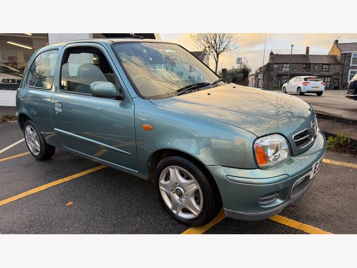 Nissan Micra 1.0 Activ 3dr