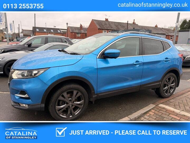 Nissan QASHQAI 1.6 DCi N-Connecta Euro 6 (s/s) 5dr Nissan QASHQAI 1.6 DCi N-Connecta Euro 6 (s/s) 5dr
