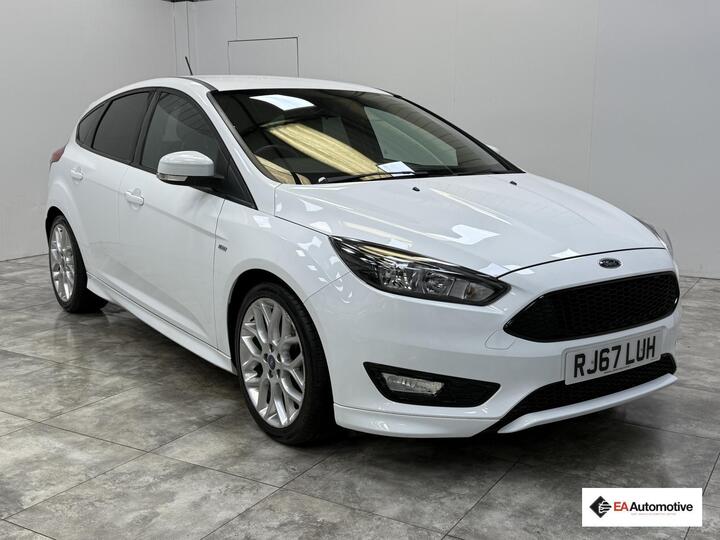 Ford Focus 1.0T EcoBoost ST-Line Euro 6 (s/s) 5dr