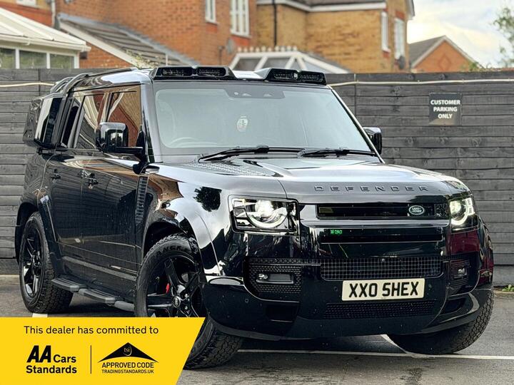 Land Rover Defender 110 2.0 SD4 SE Auto 4WD Euro 6 (s/s) 5dr
