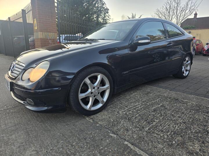 Mercedes-Benz C Class 2.1 C220 CDI Sport Edition 2dr