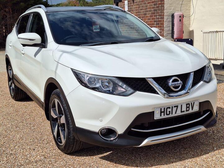 Nissan Qashqai 1.6 DIG-T N-Connecta 2WD Euro 6 (s/s) 5dr