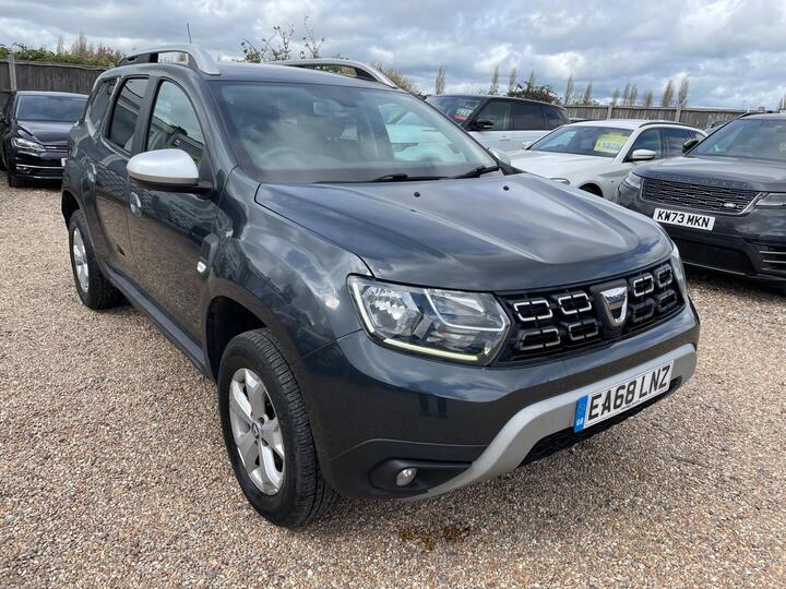 Dacia Duster 1.6 SCe Comfort Euro 6 (s/s) 5dr Dacia Duster 1.6 SCe Comfort Euro 6 (s/s) 5dr
