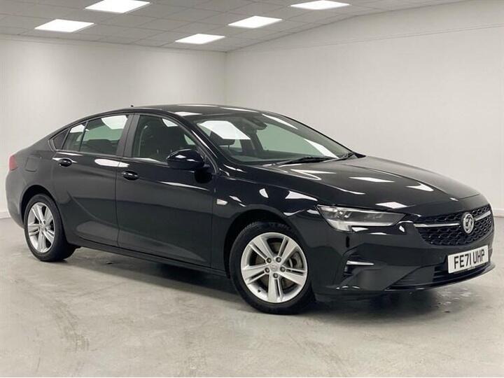Vauxhall INSIGNIA GRAND SPORT 1.5 Turbo D SE Nav Grand Sport Auto Euro 6 (s/s) 5dr