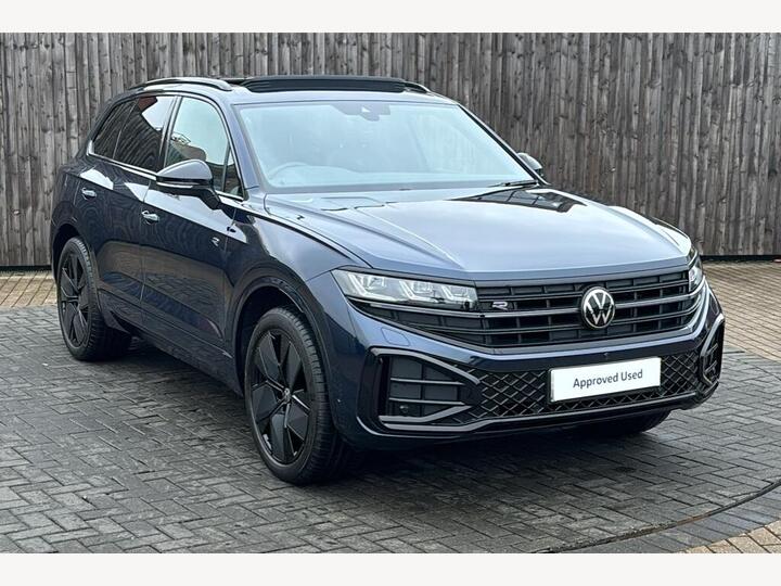 Volkswagen TOUAREG 3.0 TDI V6 Black Edition Tiptronic 4Motion Euro 6 (s/s) 5dr