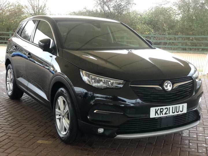 Vauxhall Grandland X 1.5 Turbo D Business Edition Nav Auto Euro 6 (s/s) 5dr