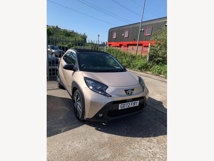 Toyota Aygo X 1.0 VVT-i Edge X-shift Euro 6 (s/s) 5dr