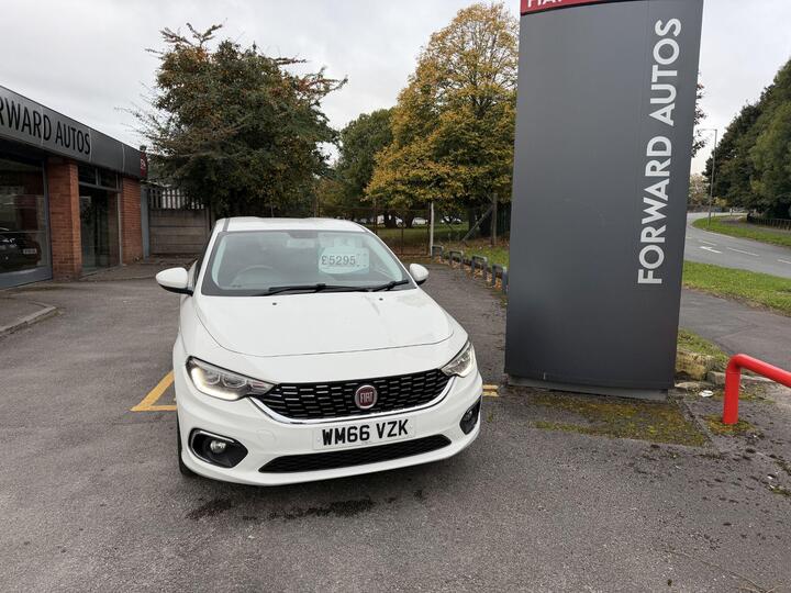 Fiat Tipo 1.6 MultiJetII Lounge Euro 6 (s/s) 5dr