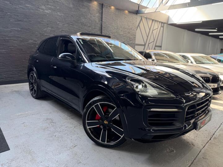 Porsche Cayenne 3.0T V6 TiptronicS 4WD Euro 6 (s/s) 5dr Porsche Cayenne 3.0T V6 TiptronicS 4WD Euro 6 (s/s) 5dr