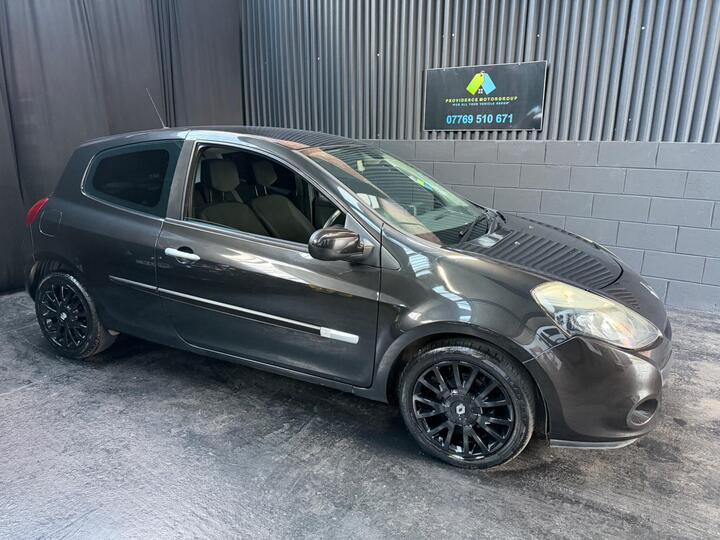 Renault Clio 1.2 Dynamique TomTom Euro 5 3dr