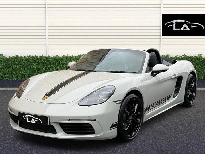Porsche 718 Boxster 2.0T Style Edition PDK Euro 6 (s/s) 2dr Porsche 718 Boxster 2.0T Style Edition PDK Euro 6 (s/s) 2dr