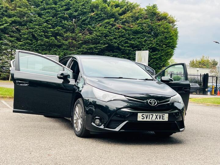 Toyota Avensis 1.8 V-Matic Business Edition Euro 6 4dr
