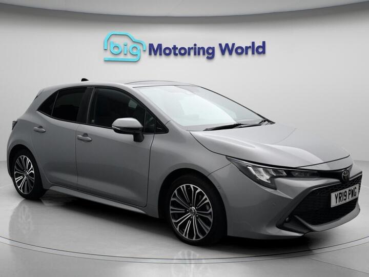Toyota Corolla 1.2 VVT-i Design Euro 6 (s/s) 5dr