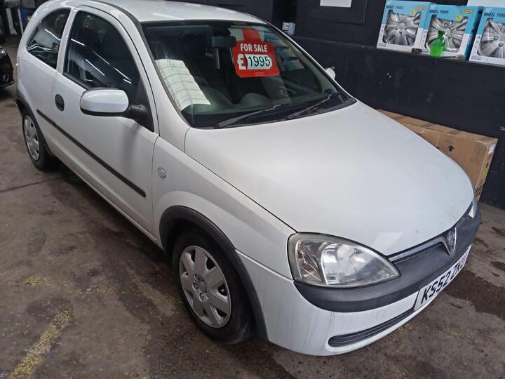 Vauxhall Corsa 1.0i ECO 12v Club Easytronic 3dr