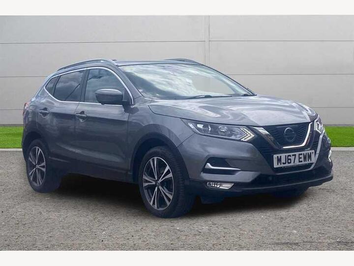 Nissan Qashqai 1.2 DIG-T N-Connecta XTRON Euro 6 (s/s) 5dr