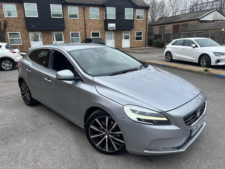 Volvo V40 1.5 T3 Inscription Auto Euro 6 (s/s) 5dr