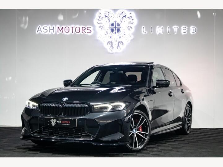 BMW 3 Series 2.0 330e 12kWh M Sport Auto XDrive Euro 6 (s/s) 4dr BMW 3 Series 2.0 330e 12kWh M Sport Auto XDrive Euro 6 (s/s) 4dr