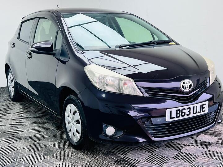 Toyota Yaris 1.33 Dual VVT-i Icon Multidrive S Euro 5 5dr