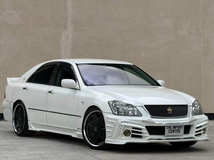 Toyota CROWN 2.5 V6 ATHLETE |VIP JDM SHOW CAR| 4dr SALOON PETROL AUTO ULEZ FRESH IMPORT|HIGH GRADE|VIP