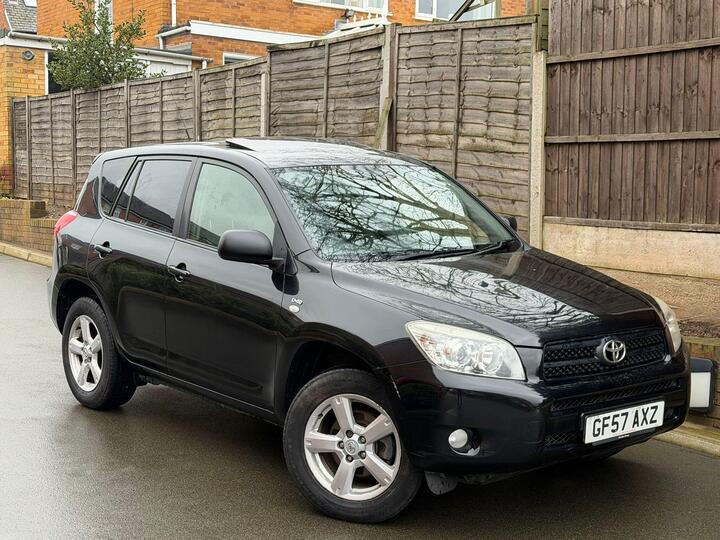 Toyota RAV4 2.2 D-4D XT-R 4WD 5dr
