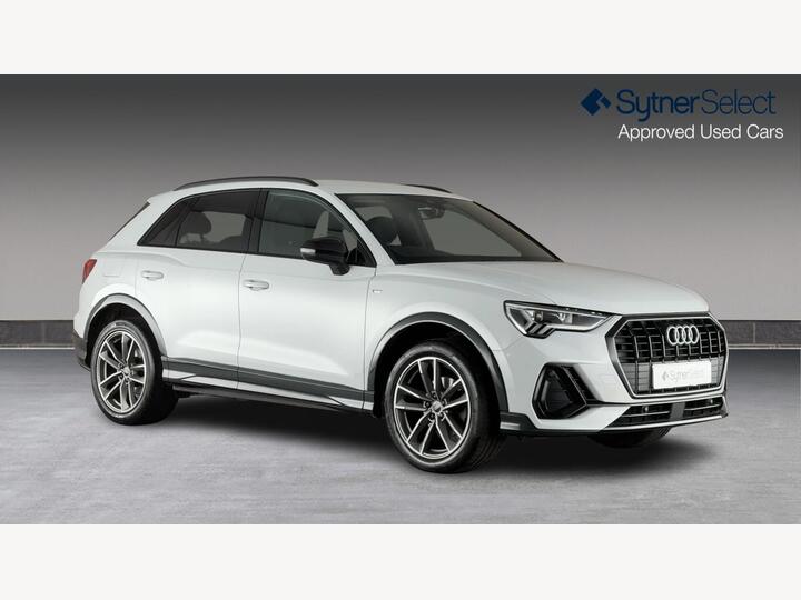 Audi Q3 AVANT 1.5 TFSI CoD 35 Black Edition Euro 6 (s/s) 5dr
