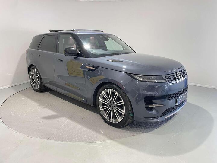 Land Rover RANGE ROVER SPORT 3.0 D300 MHEV Dynamic SE Auto 4WD Euro 6 (s/s) 5dr Land Rover RANGE ROVER SPORT 3.0 D300 MHEV Dynamic SE Auto 4WD Euro 6 (s/s) 5dr