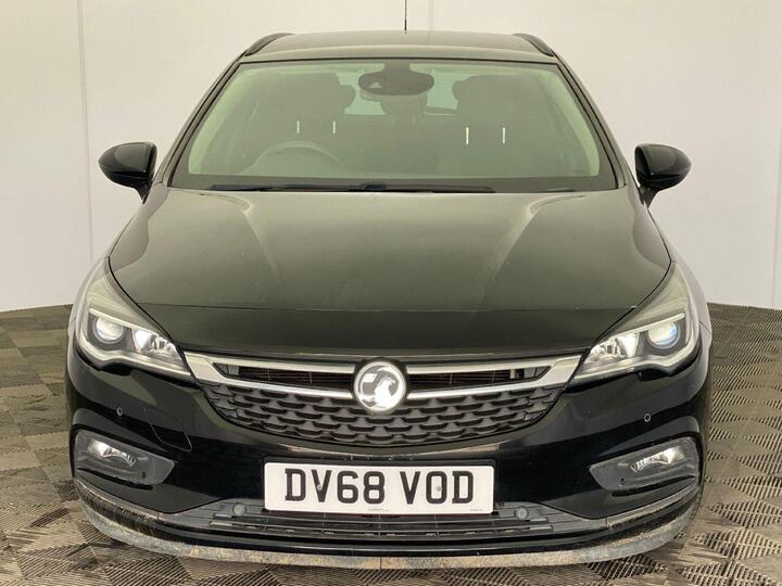Vauxhall ASTRA 1.6 CDTi EcoTEC BlueInjection Tech Line Nav Sports Tourer Euro 6 (s/s) 5dr