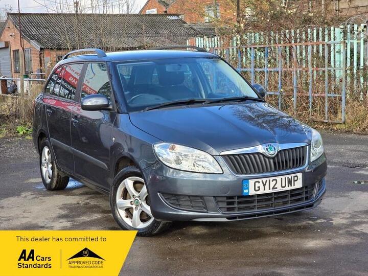 Skoda Fabia 1.6 TDI SE Plus Euro 5 5dr Skoda Fabia 1.6 TDI SE Plus Euro 5 5dr