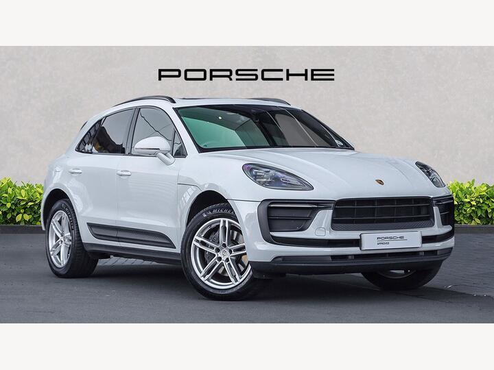 Porsche Macan 2.0T PDK 4WD Euro 6 (s/s) 5dr Porsche Macan 2.0T PDK 4WD Euro 6 (s/s) 5dr