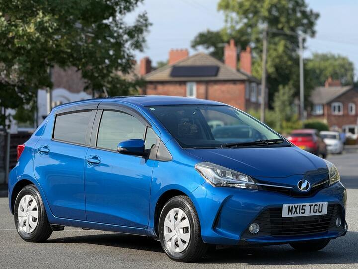 Toyota Yaris 1.33 Dual VVT-i Icon Multidrive S Euro 6 5dr
