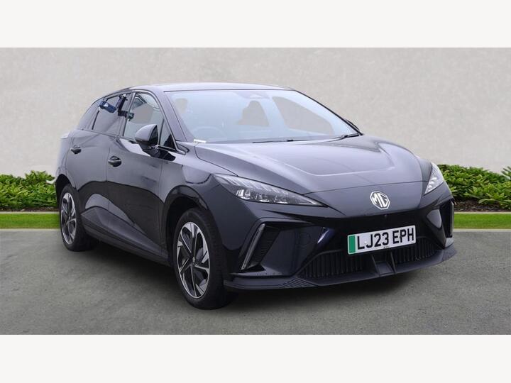 MG MG4 64kWh Trophy Long Range Auto 5dr