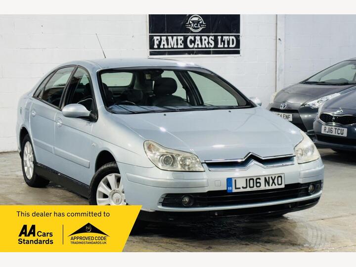 Citroen C5 2.0i 16V Exclusive 5dr