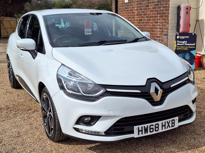 Renault Clio 0.9 TCe Iconic Euro 6 (s/s) 5dr