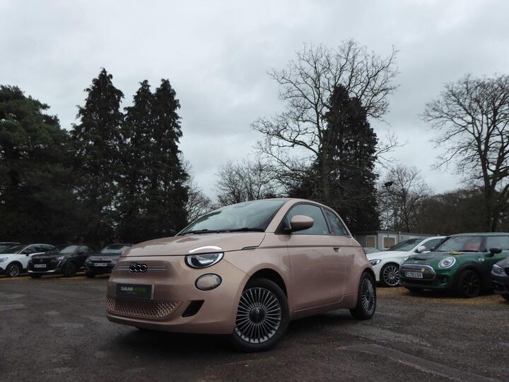 Fiat 500e 42kWh Icon Auto 3dr