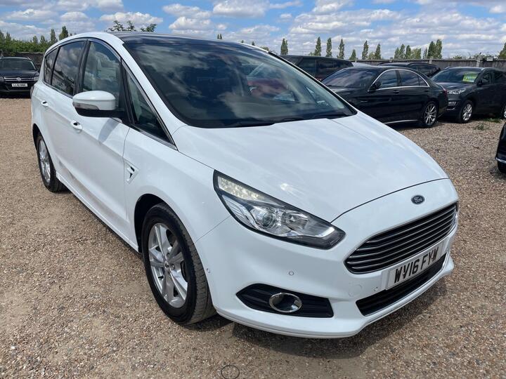 Ford S-Max 2.0 TDCi Titanium Euro 6 (s/s) 5dr