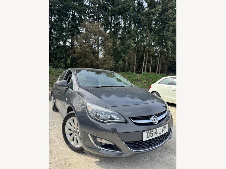 Vauxhall Astra 1.7 CDTi EcoFLEX 99g Elite Euro 5 (s/s) 5dr
