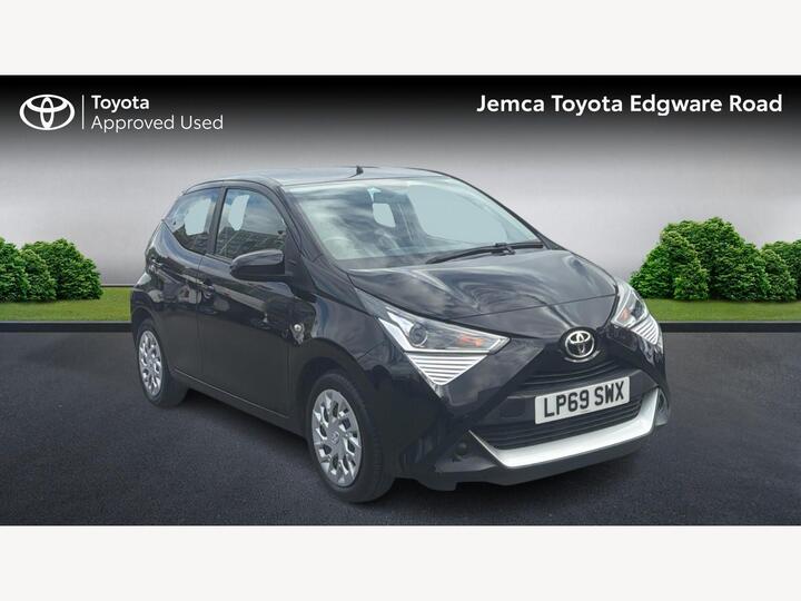 Toyota AYGO 1.0 VVT-i X-play X-shift Euro 6 5dr